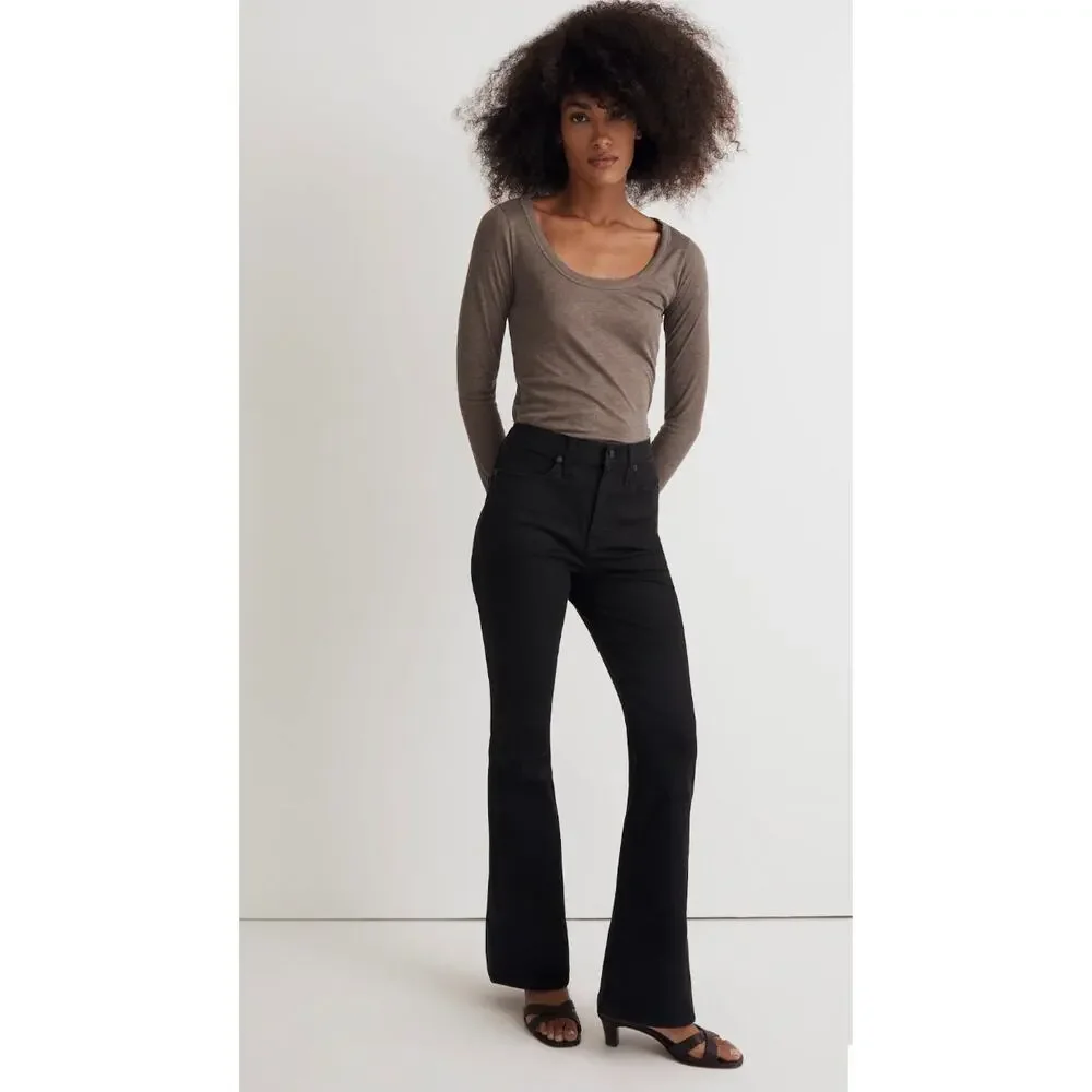 Skinny Flare Jeans in Black Frost Wash Size 31